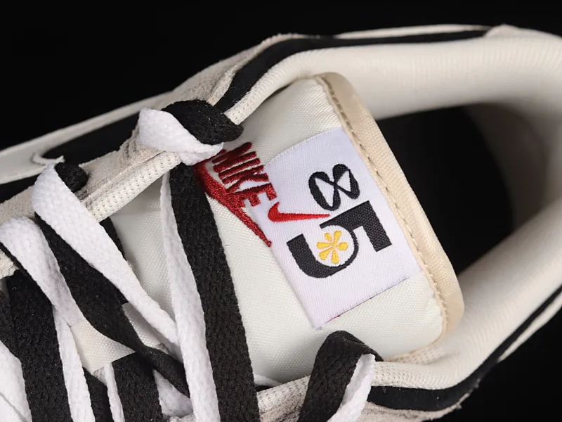 All categories Nk SB Dunk series Nk SB Dunk Low low-top sneakers Nk SB Dunk Low "85" gray and white double hook SB low-top sports and leisure sneakers DD9457-102
